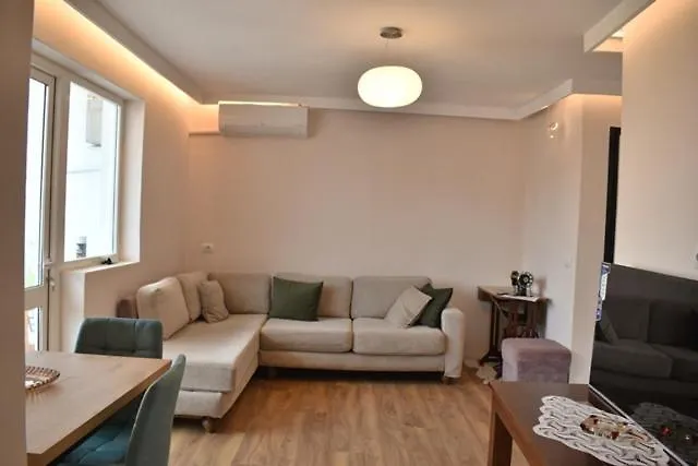 Apartment Eri